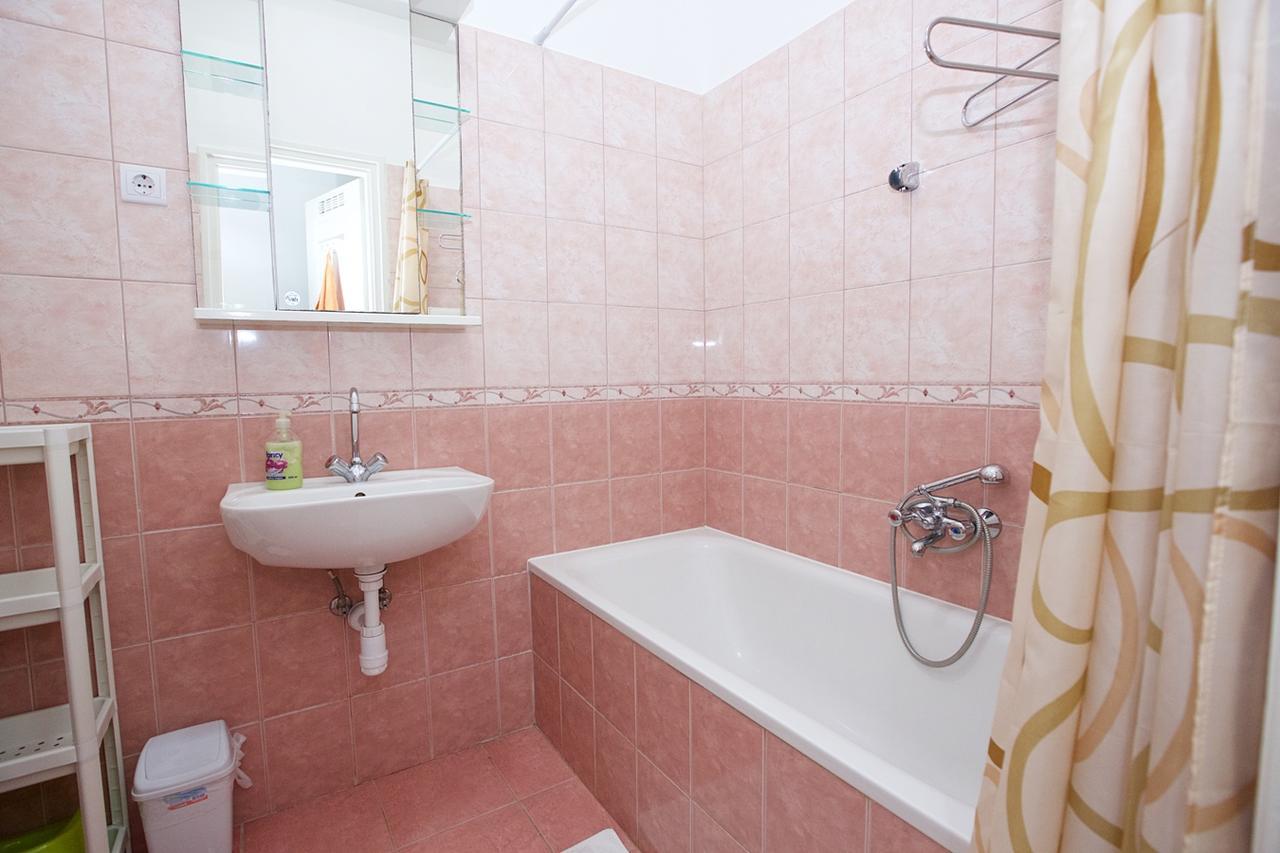 Zoli Apartmanok-Timi Koelcsey 34-36 Hajdúszoboszló Buitenkant foto